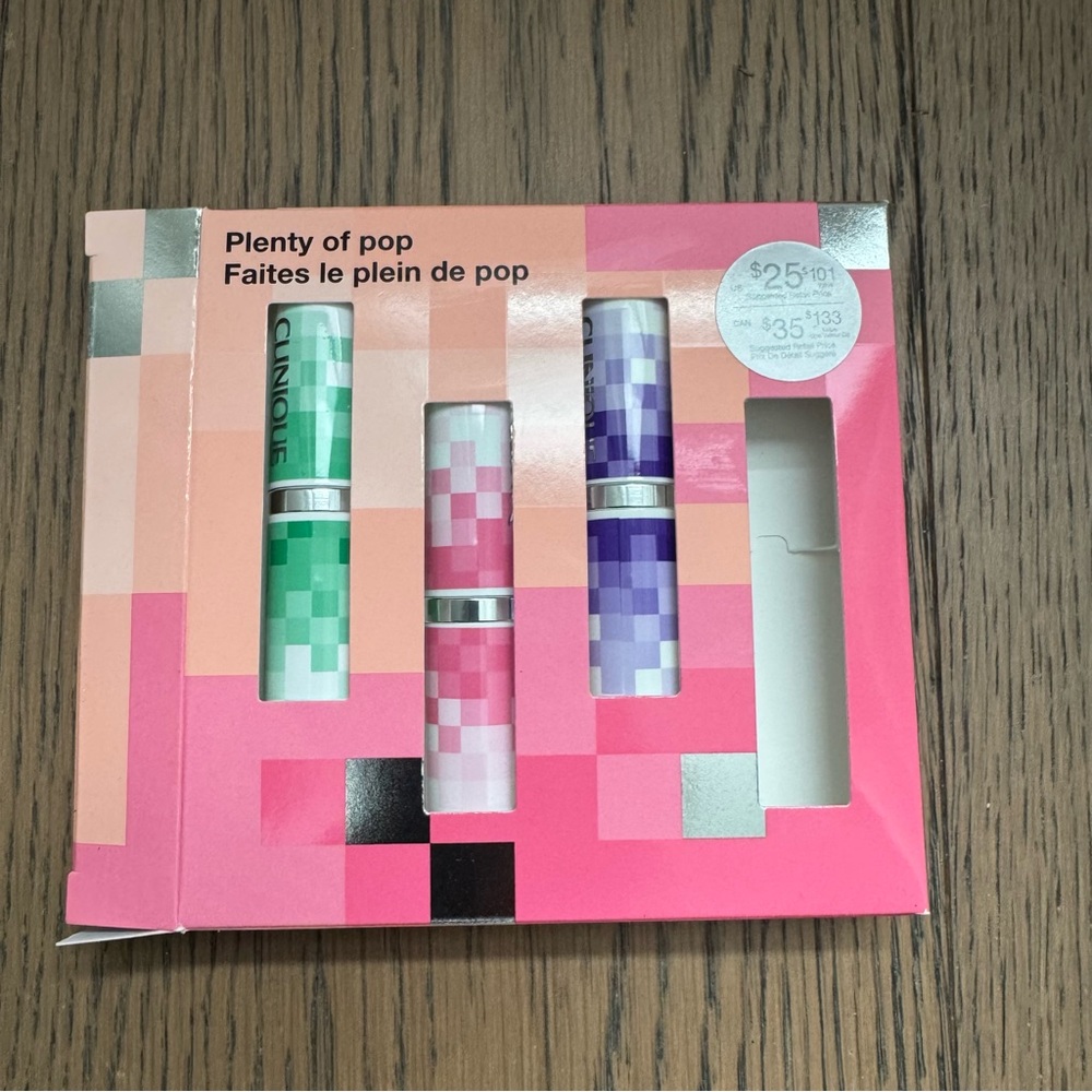 Clinique Plenty of Pop Lipstick Set - Love pop, Blush pop, Cherry pop Brand new